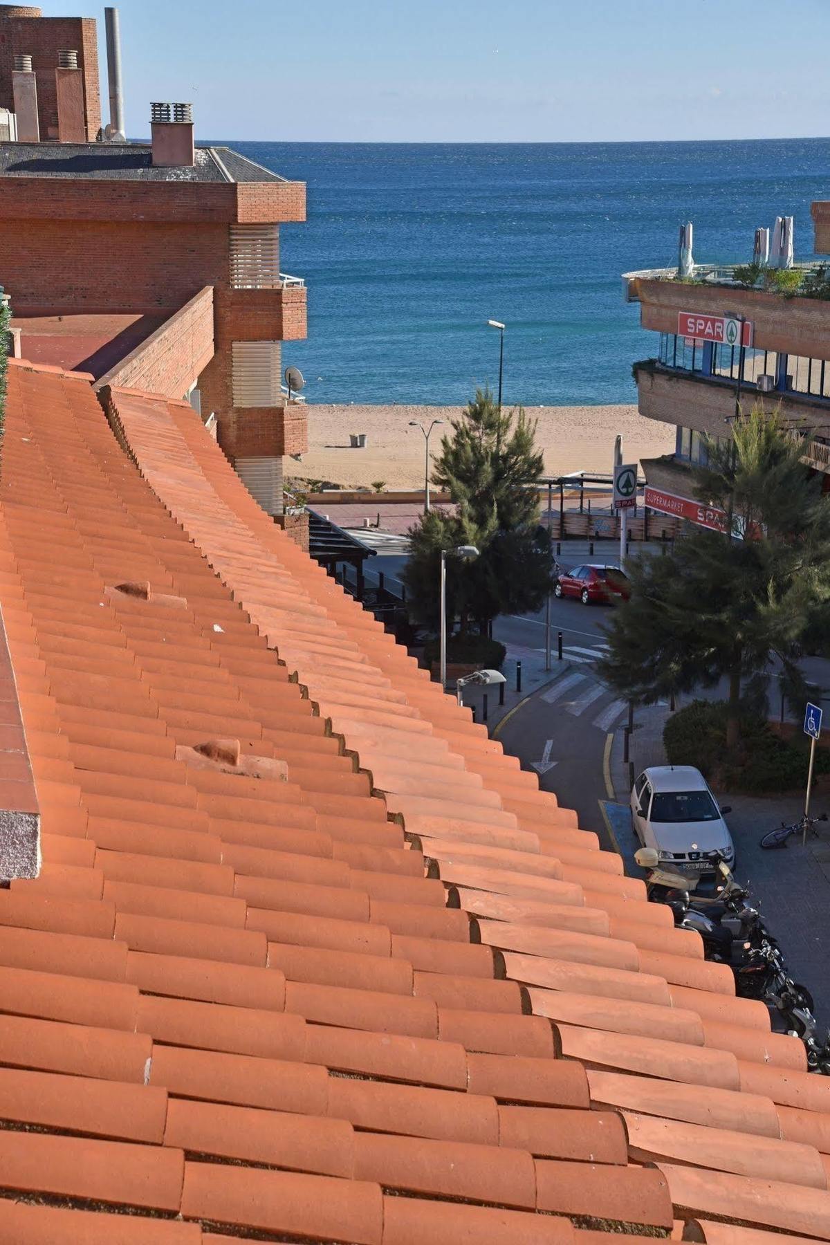 Apartamentos Ar Dosjoimi Lloret de Mar Eksteriør billede